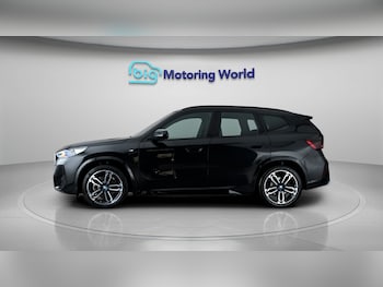 Used BMW iX1 2023 for sale - 79140811: Photo