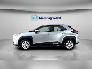 Used Toyota Yaris Cross 2022 for sale - 79684361: Photo