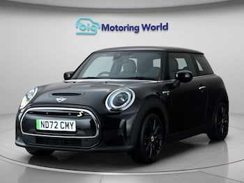 Used MINI Hatch 2023 for sale - 79554361: Photo