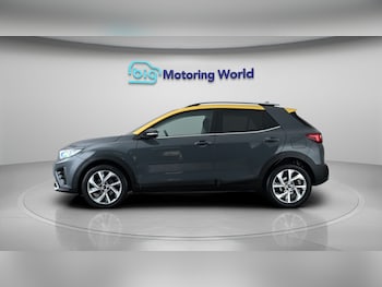 Used Kia Stonic 2023 for sale - 79479170: Photo