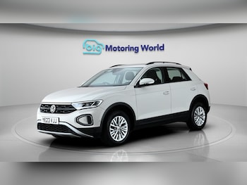 Used Volkswagen T-Roc 2023 for sale - 78882456: Photo
