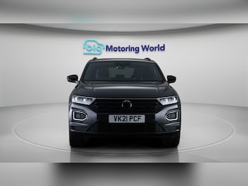 Used Volkswagen T-Roc 2021 for sale - 78602793: Photo