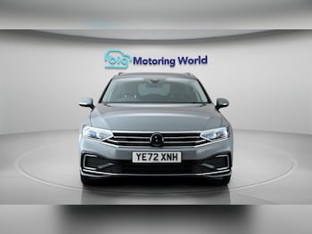 Used Volkswagen Passat 2022 for sale - 79455949: Photo