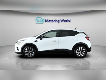 Used Renault Captur 2023 for sale - 78939191: Photo
