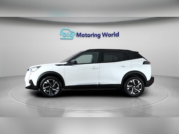 Used Peugeot 2008 2023 for sale - 79340189: Photo