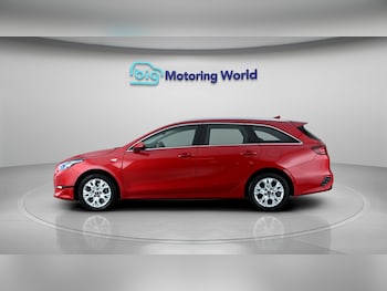 Used Kia Ceed 2024 for sale - 78757846: Photo