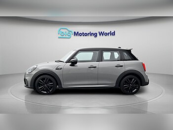 Used MINI Hatch 2022 for sale - 78757875: Photo