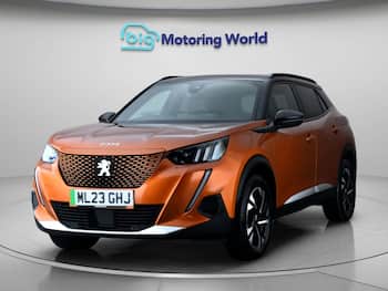 Used Peugeot E-2008 2023 for sale - 79585915: Photo