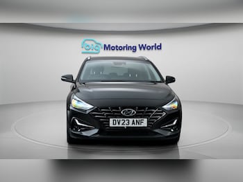 Used Hyundai i30 2023 for sale - 79487107: Photo