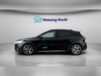 Used Ford Focus 2023 for sale - 79476354: Photo