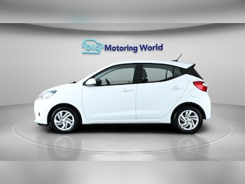 Used Hyundai i10 2023 for sale - 79004099: Photo