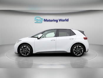 Used Volkswagen ID.3 2024 for sale - 78610940: Photo