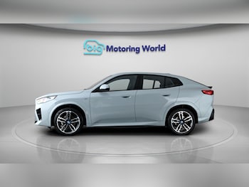 Used BMW iX2 2024 for sale - 79066924: Photo
