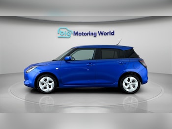 Used Suzuki Swift 2024 for sale - 79154533: Photo
