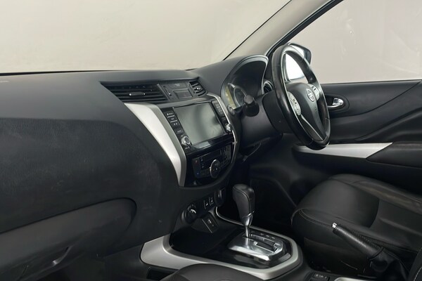 Used Nissan Navara 2020 for sale - 76257239: Photo 23
