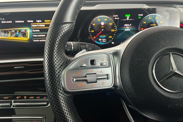 Used Mercedes-Benz EQC 2022 for sale - 76292783: Photo 14