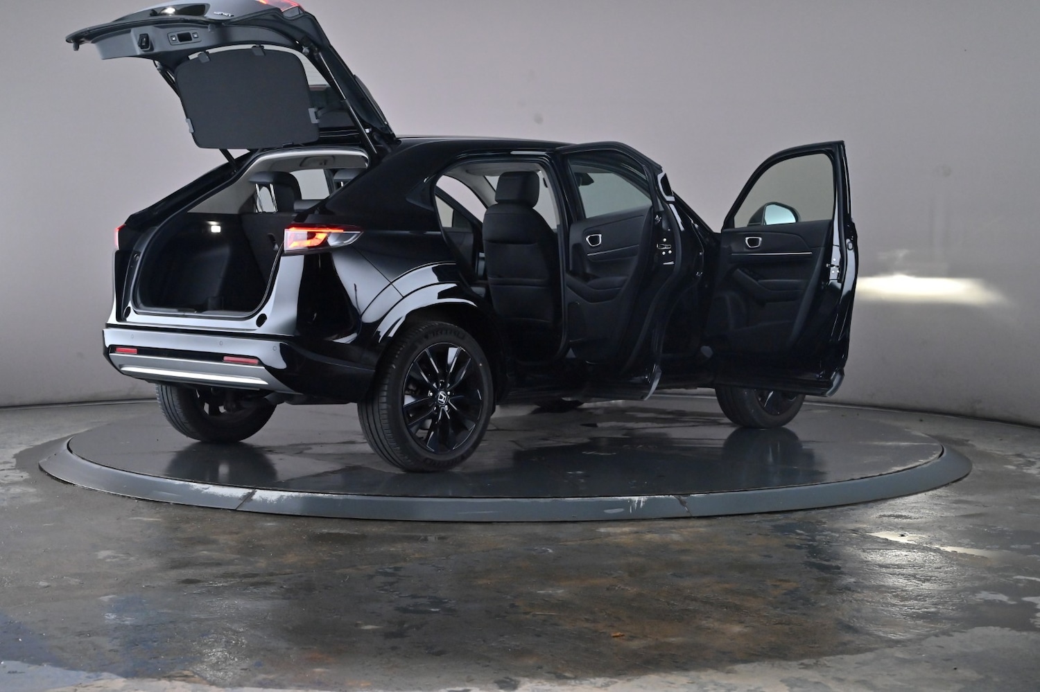 Used Honda HR-V 2023 for sale - 76730493: Photo 64