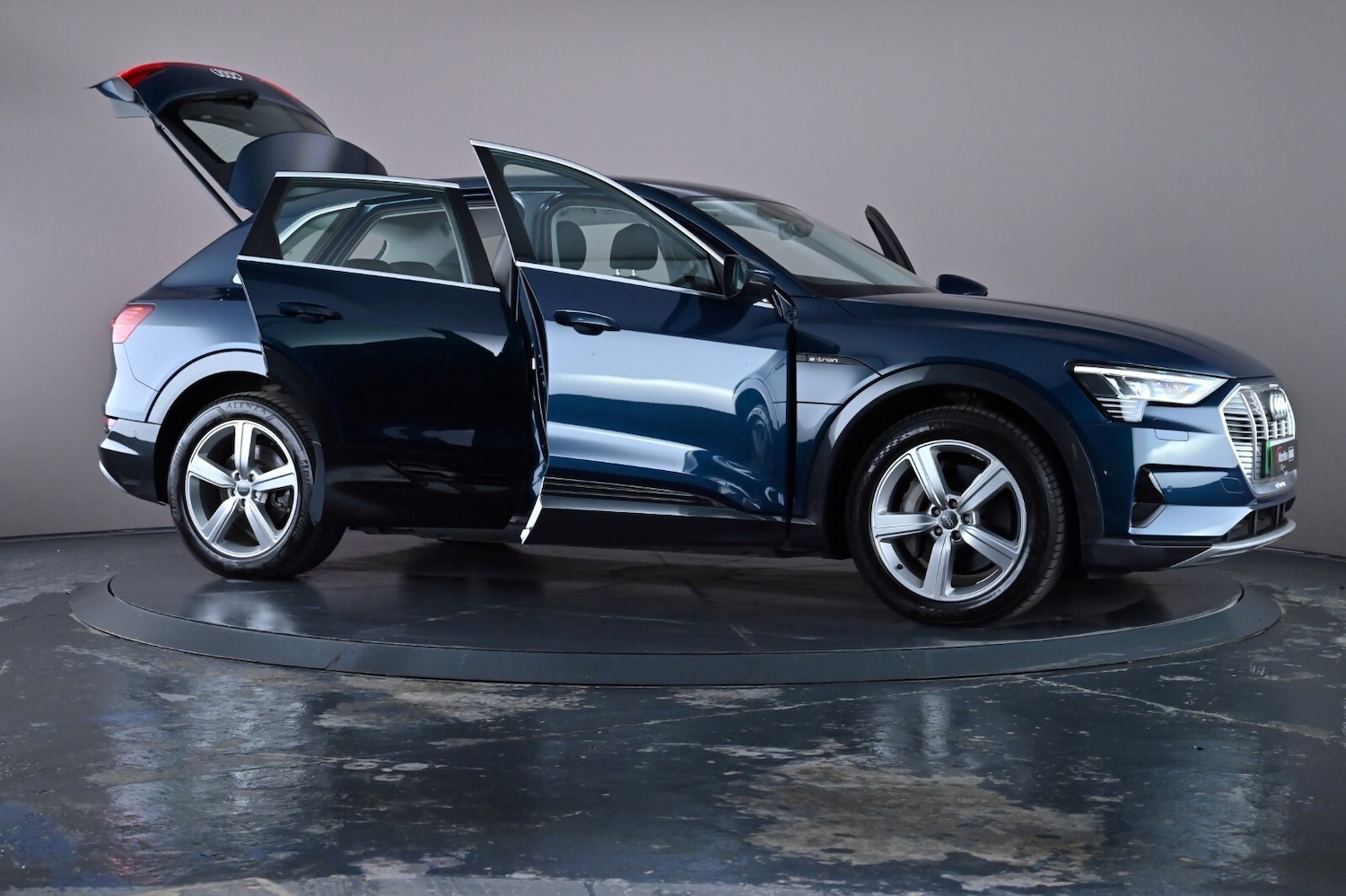 Used Audi e-tron 2021 for sale - 76667896: Photo 70