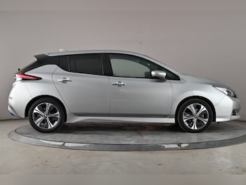 Used Nissan Leaf 2022 for sale - 79143062: Photo