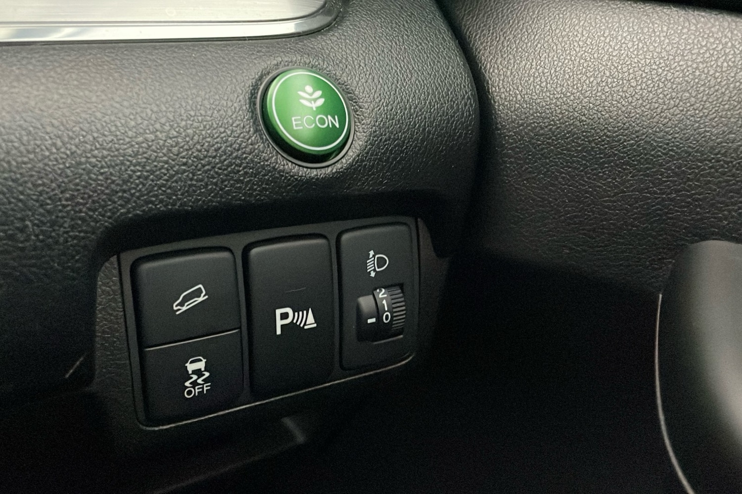 Used Honda CR-V 2018 for sale - 77622261: Photo 17