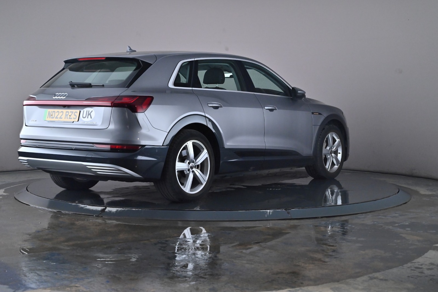 Used Audi e-tron 2022 for sale - 76730479: Photo 28