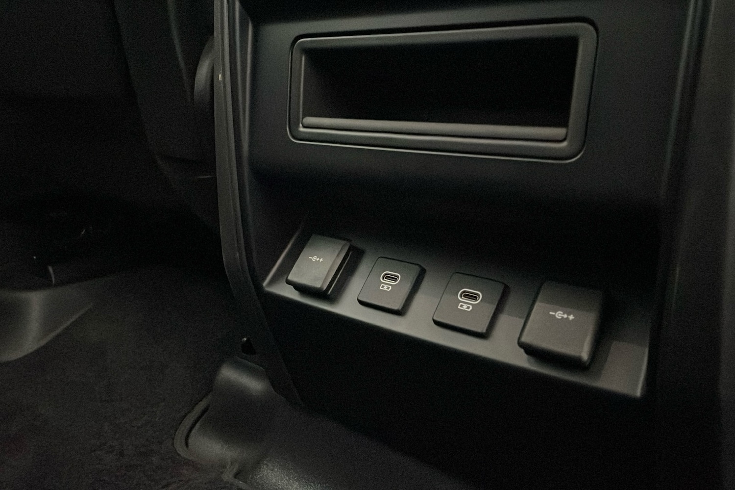 Used Land Rover Defender 110 for sale - 77766223: Photo 18