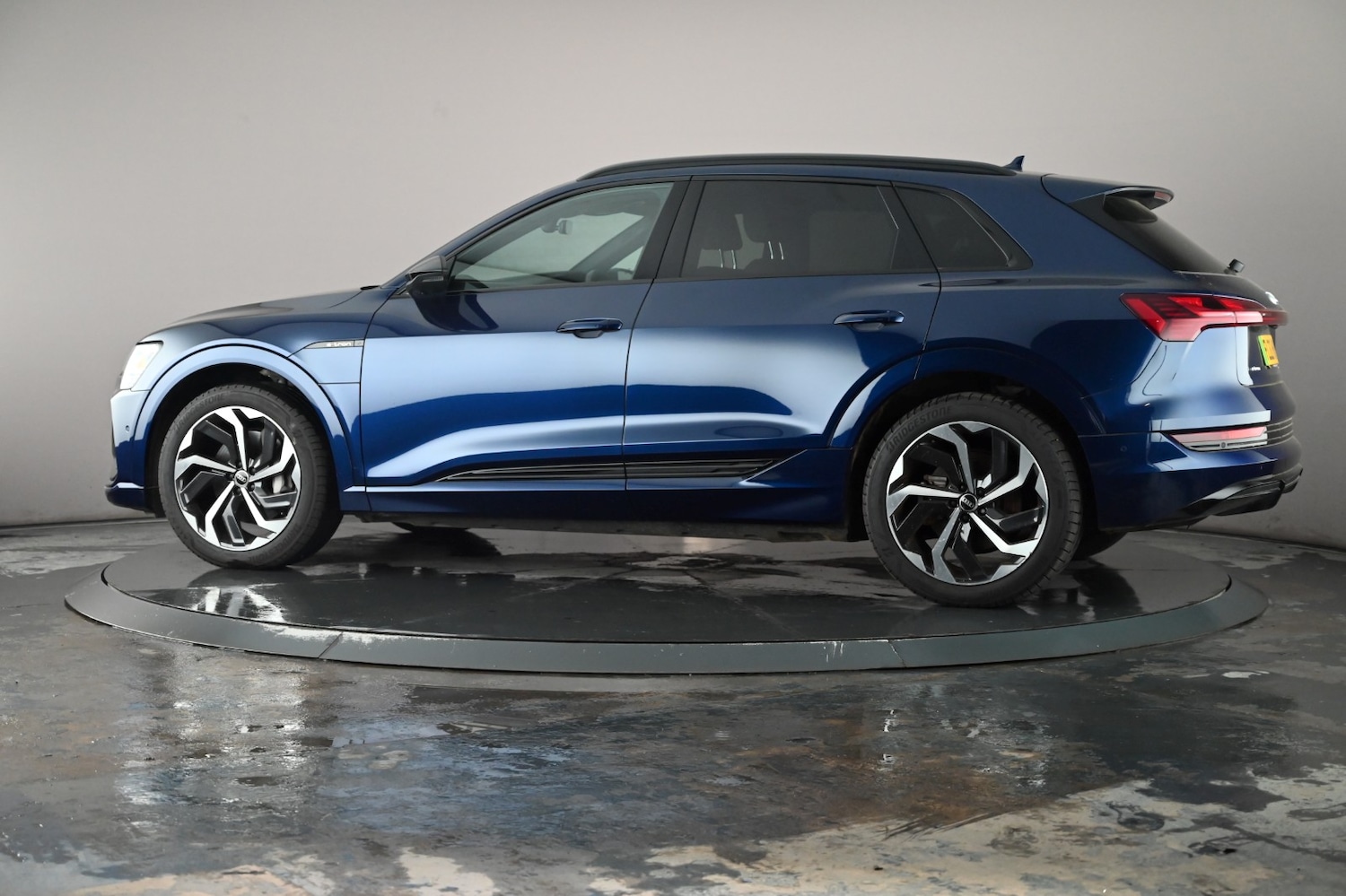 Used Audi e-tron 2022 for sale - 76716459: Photo 17