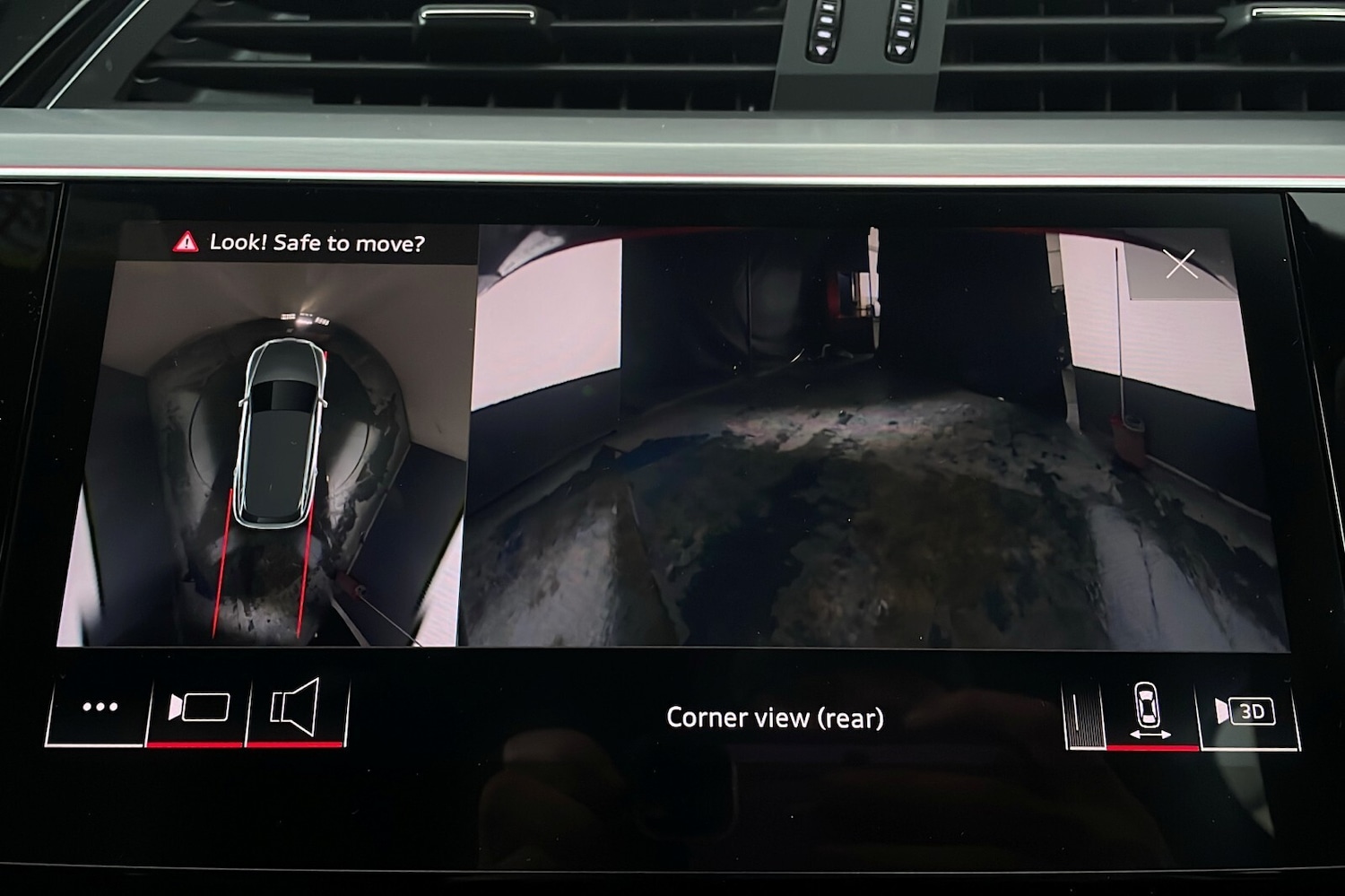 Used Audi e-tron 2022 for sale - 76716459: Photo 25