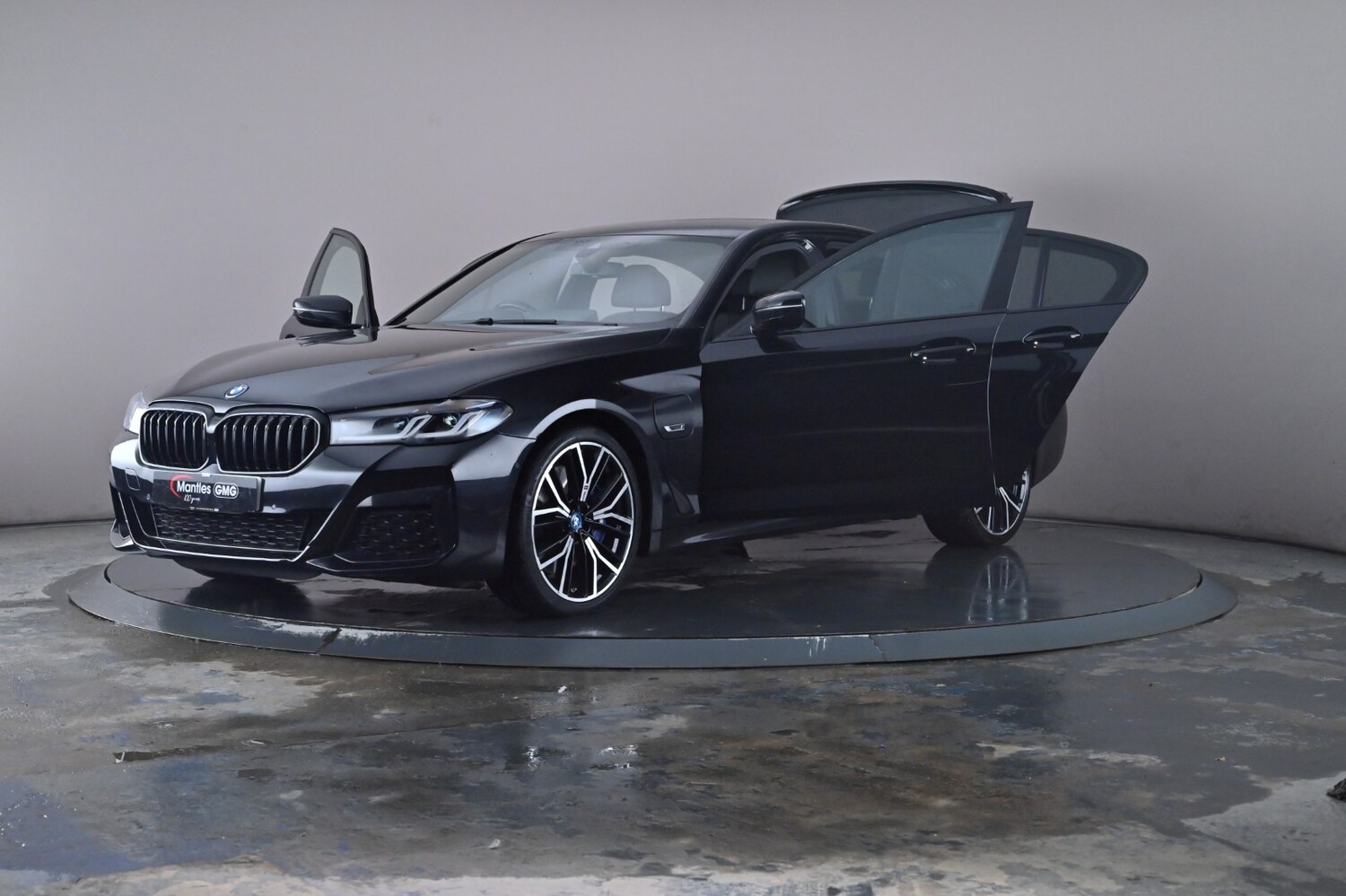 Used BMW 5 Series 2022 for sale - 76716470: Photo 46