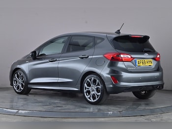 Used Ford Fiesta 2019 for sale - 76019426: Photo 4