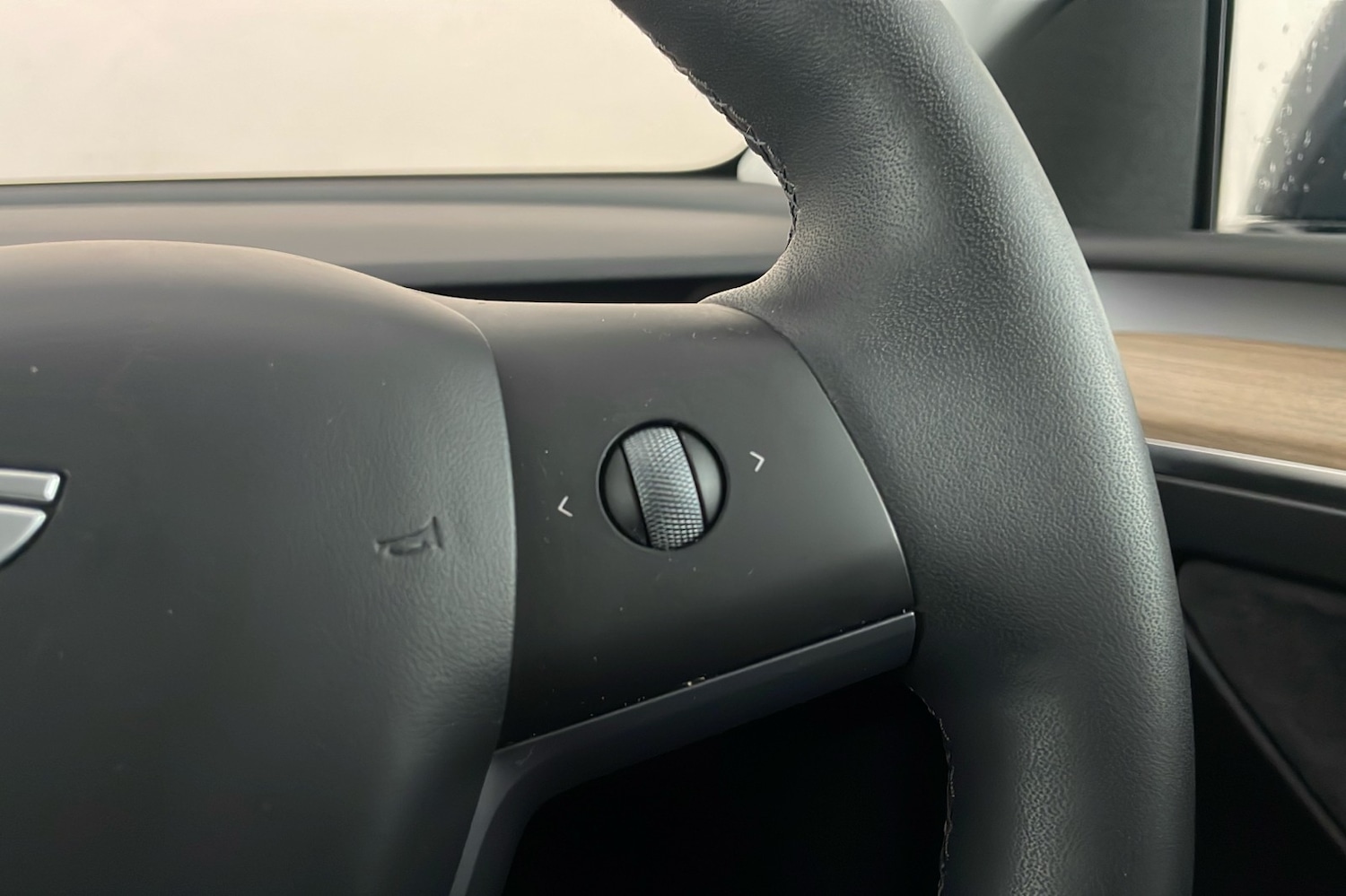 Used Tesla Model Y 2022 for sale - 77423223: Photo 15