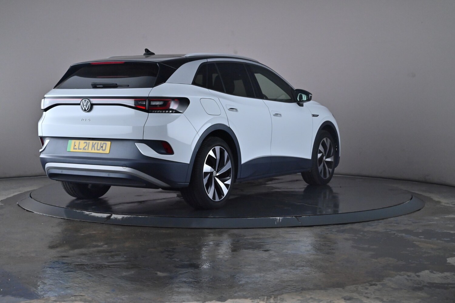 Used Volkswagen ID.4 2021 for sale - 76635235: Photo 27