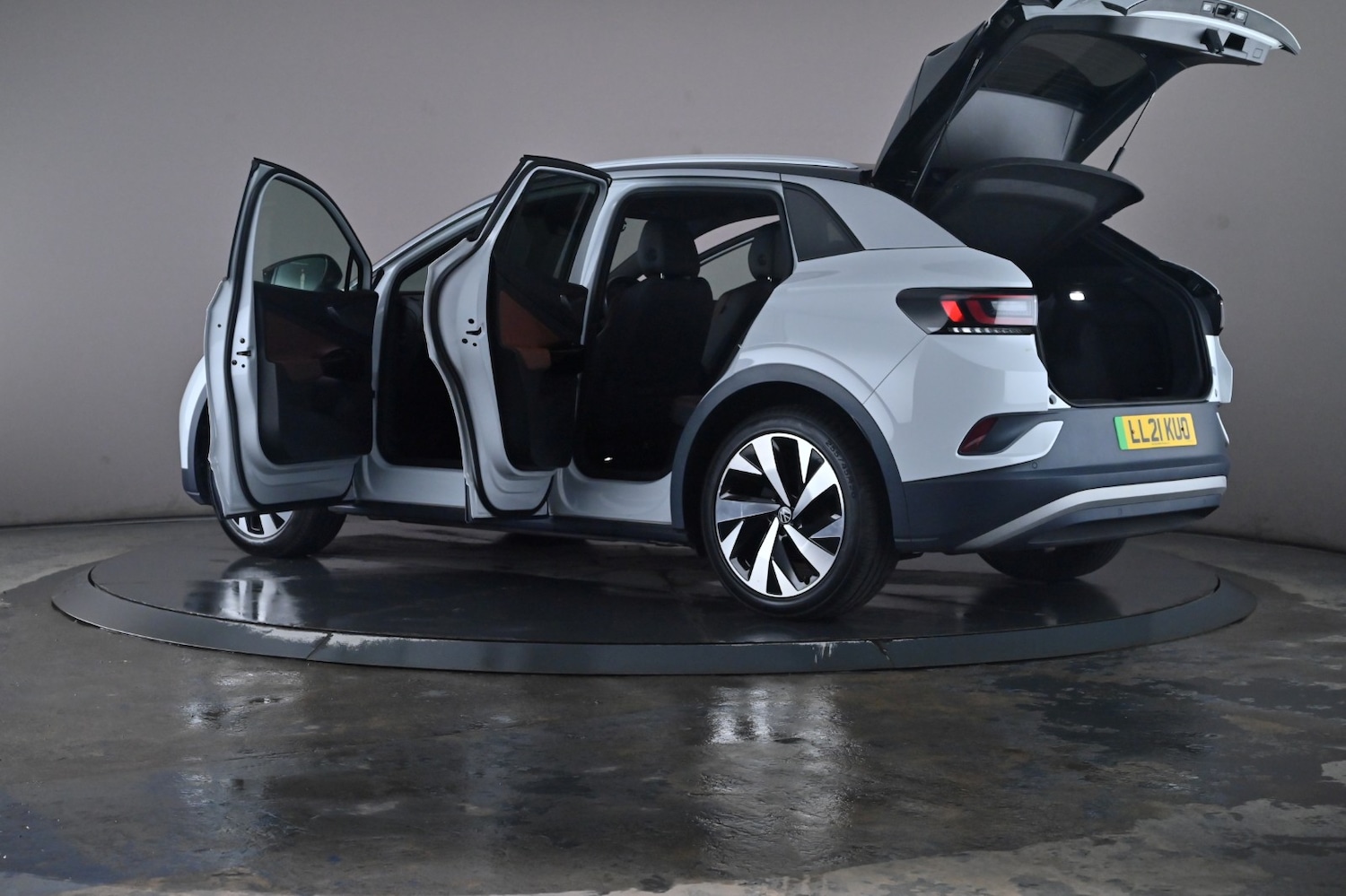 Used Volkswagen ID.4 2021 for sale - 76635235: Photo 55