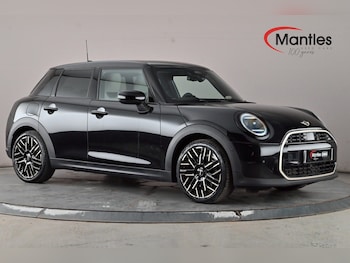 Used MINI Cooper 2024 for sale - 79138011: Photo