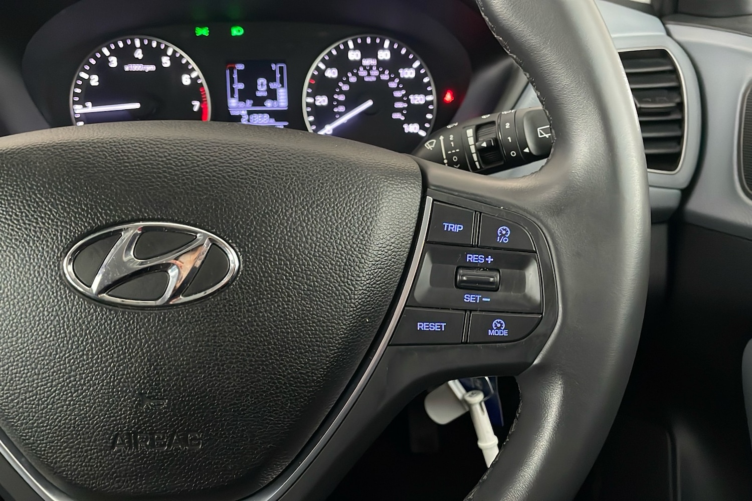 Used Hyundai i20 2016 for sale - 77781335: Photo 15