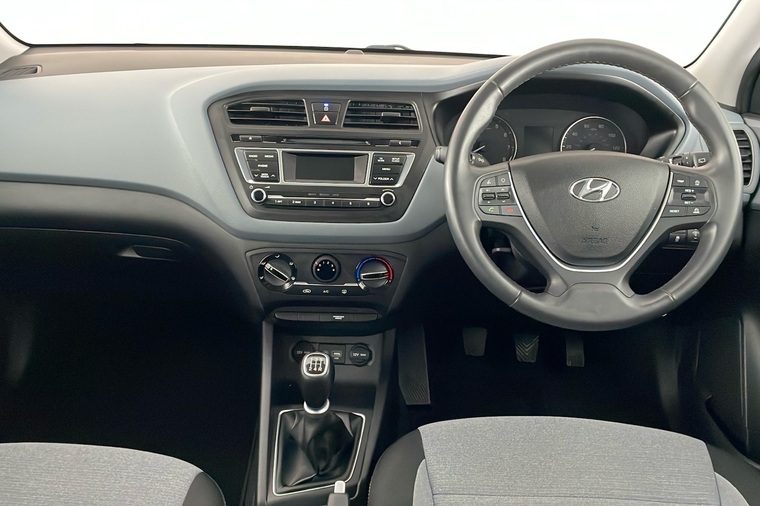 Used Hyundai i20 2016 for sale - 77781335: Photo 8