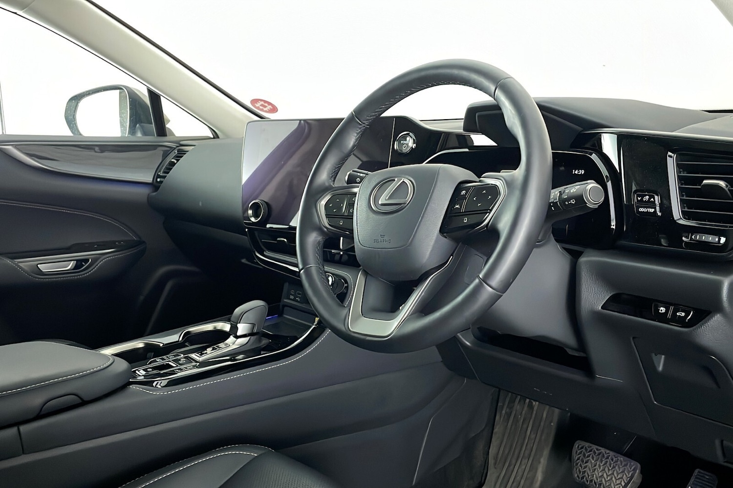 Used Lexus NX 2023 for sale - 76716517: Photo 9