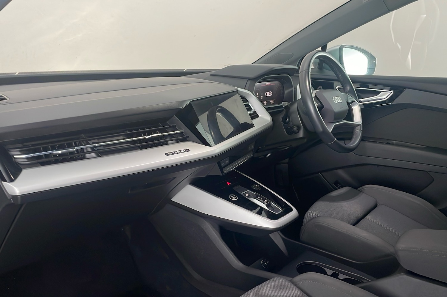 Used Audi Q4 e-tron 2021 for sale - 76197845: Photo 23
