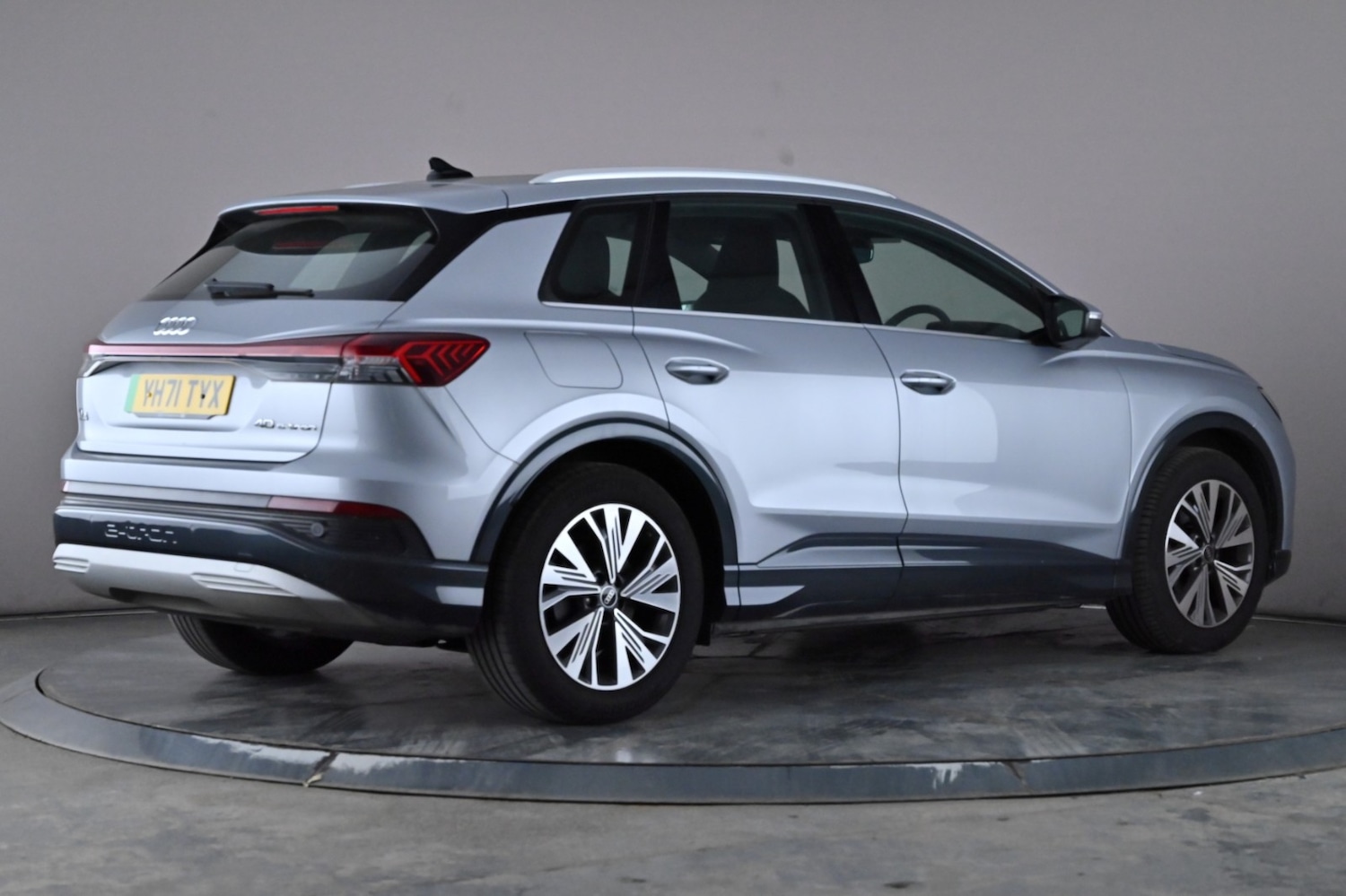 Used Audi Q4 e-tron 2021 for sale - 76197845: Photo 6