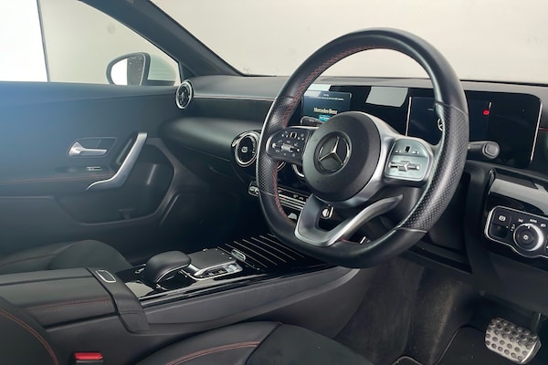 Used Mercedes-Benz A-Class 2019 for sale - 76257199: Photo 10