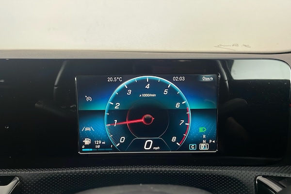Used Mercedes-Benz A-Class 2019 for sale - 76257199: Photo 12