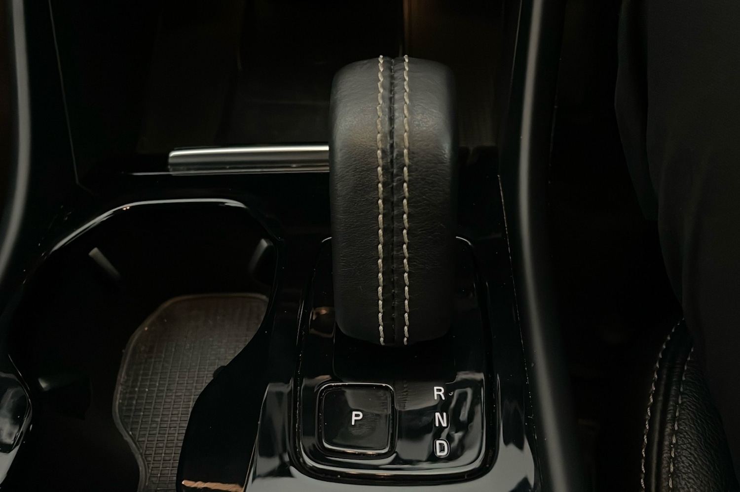 Used Volvo XC40 2021 for sale - 76618437: Photo 11