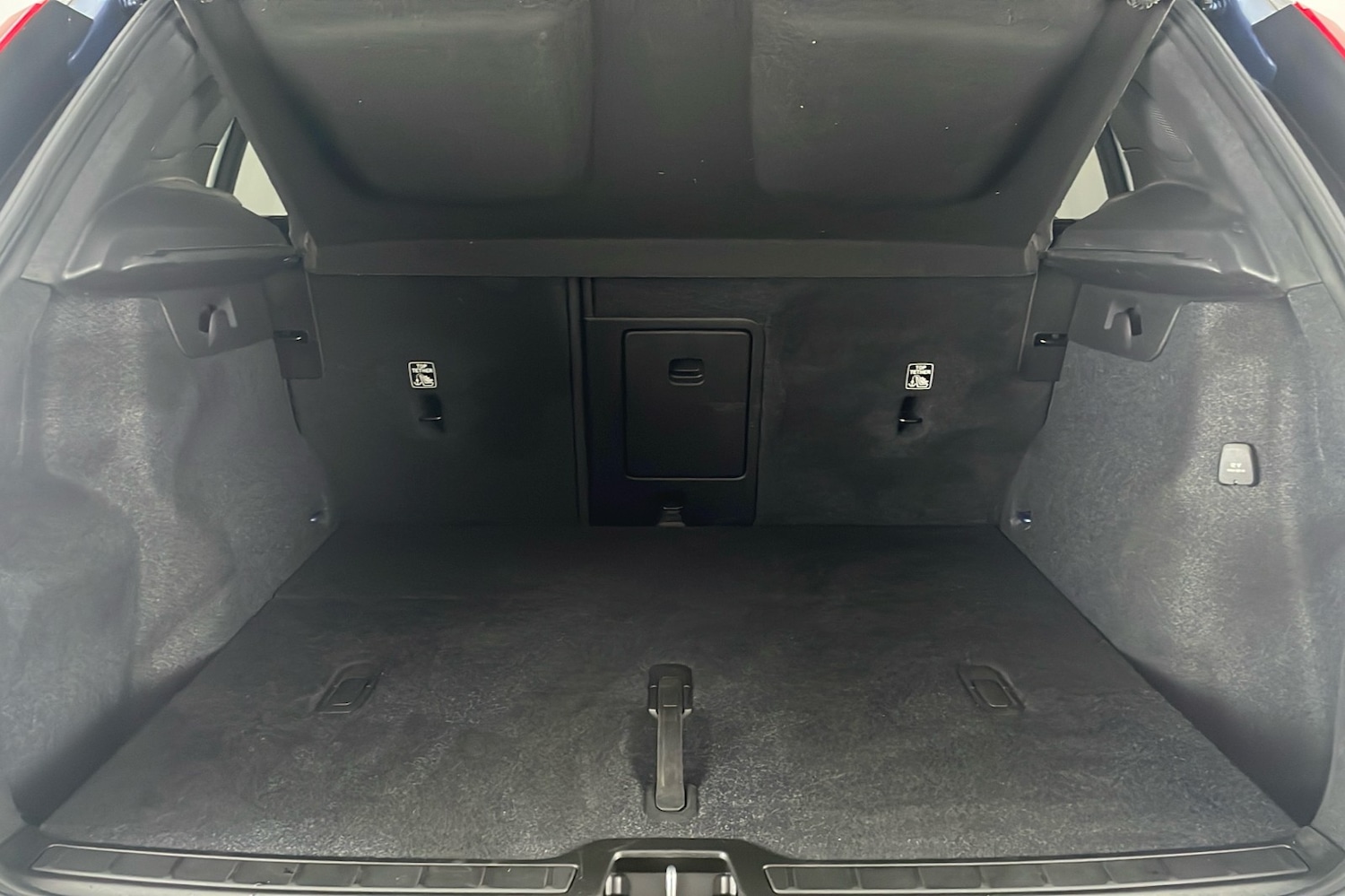 Used Volvo XC40 2021 for sale - 76618437: Photo 27