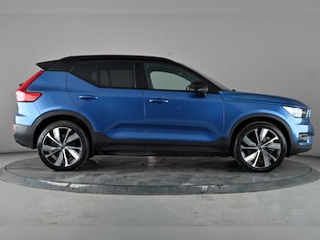 Used Volvo XC40 2021 for sale - 76618437: Photo