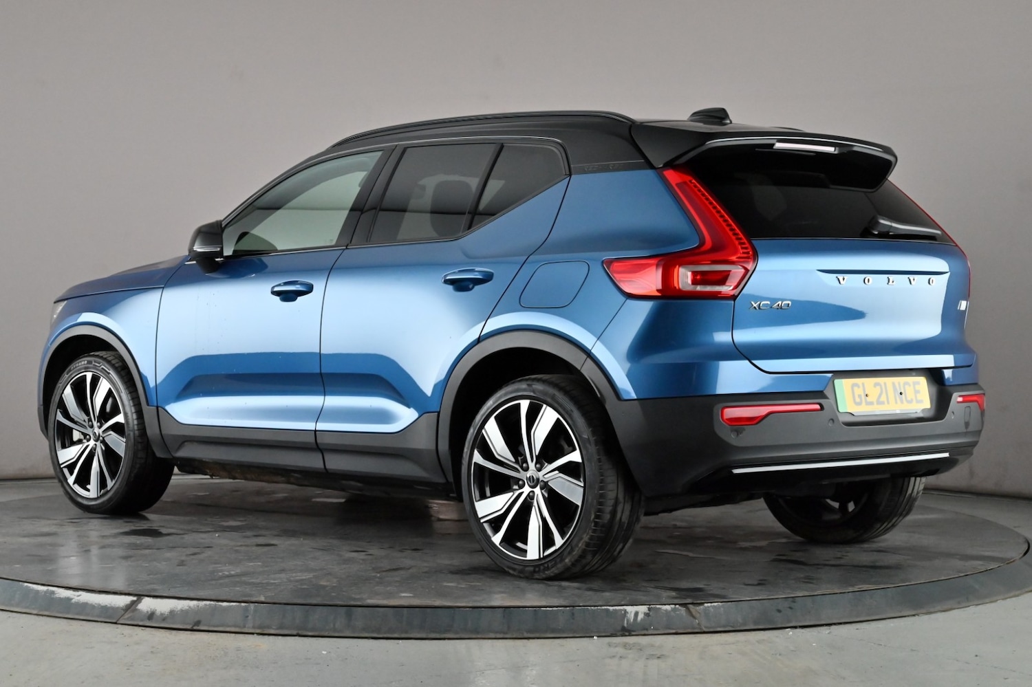 Used Volvo XC40 2021 for sale - 76618437: Photo 4