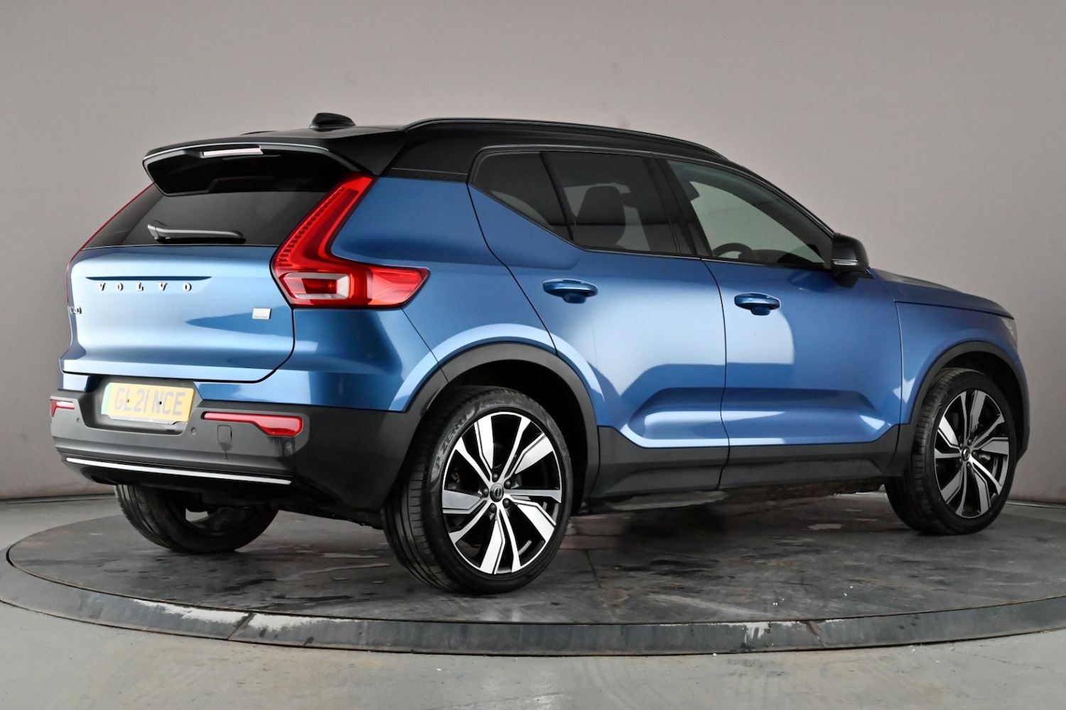 Used Volvo XC40 2021 for sale - 76618437: Photo 6