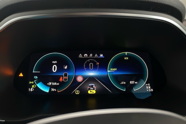 Used Renault Zoe 2023 for sale - 76305066: Photo 12