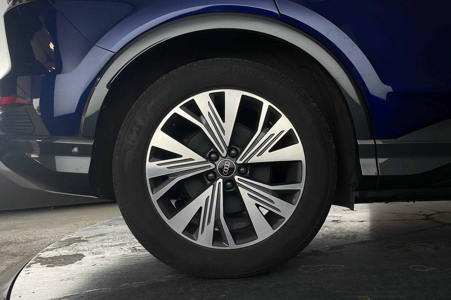 Used Audi Q4 e-tron 2023 for sale - 76163992: Photo 7