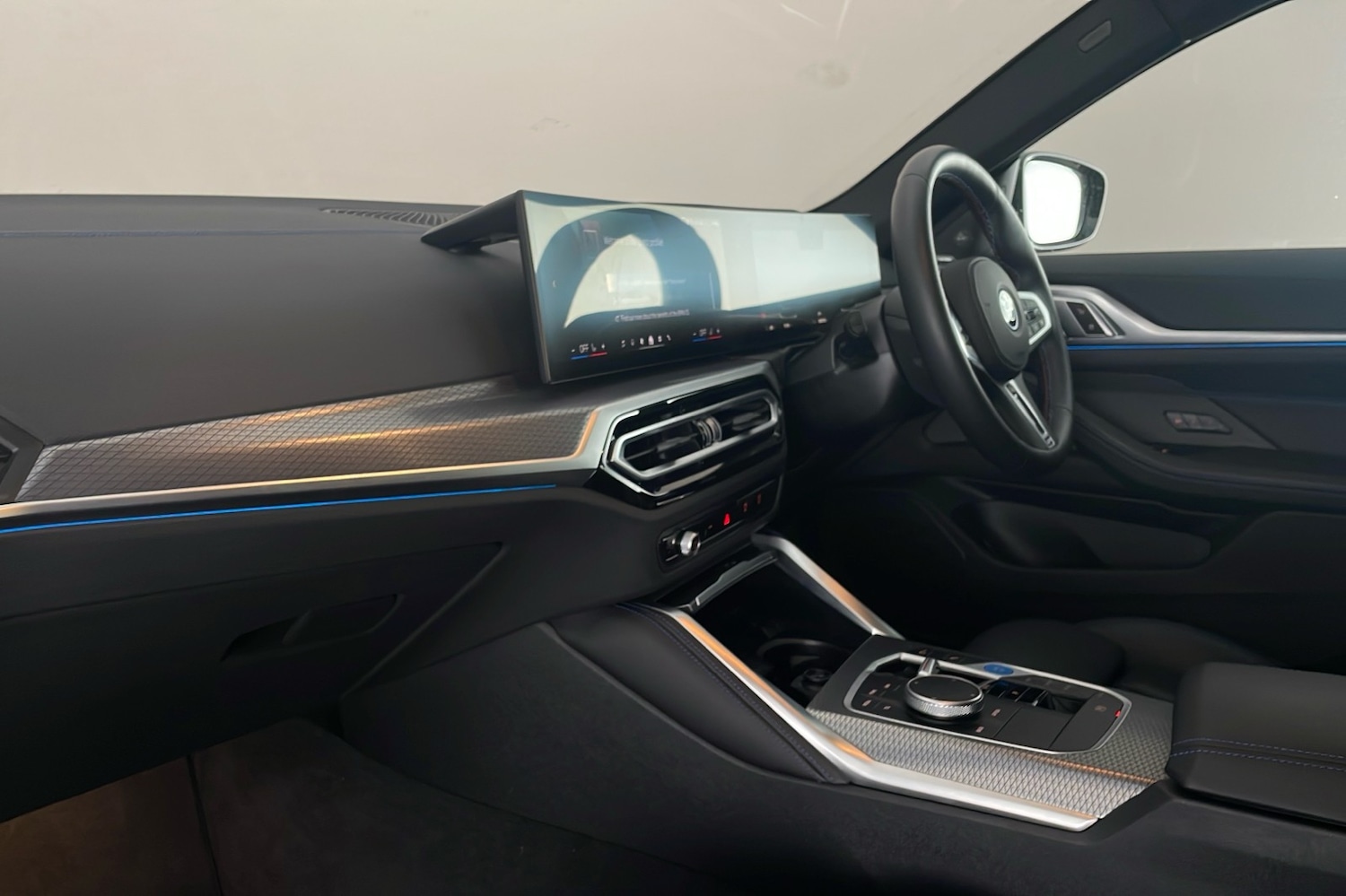 Used BMW i4 2024 for sale - 76119982: Photo 26