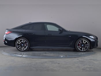 Used BMW i4 2024 for sale - 76119982: Photo 3